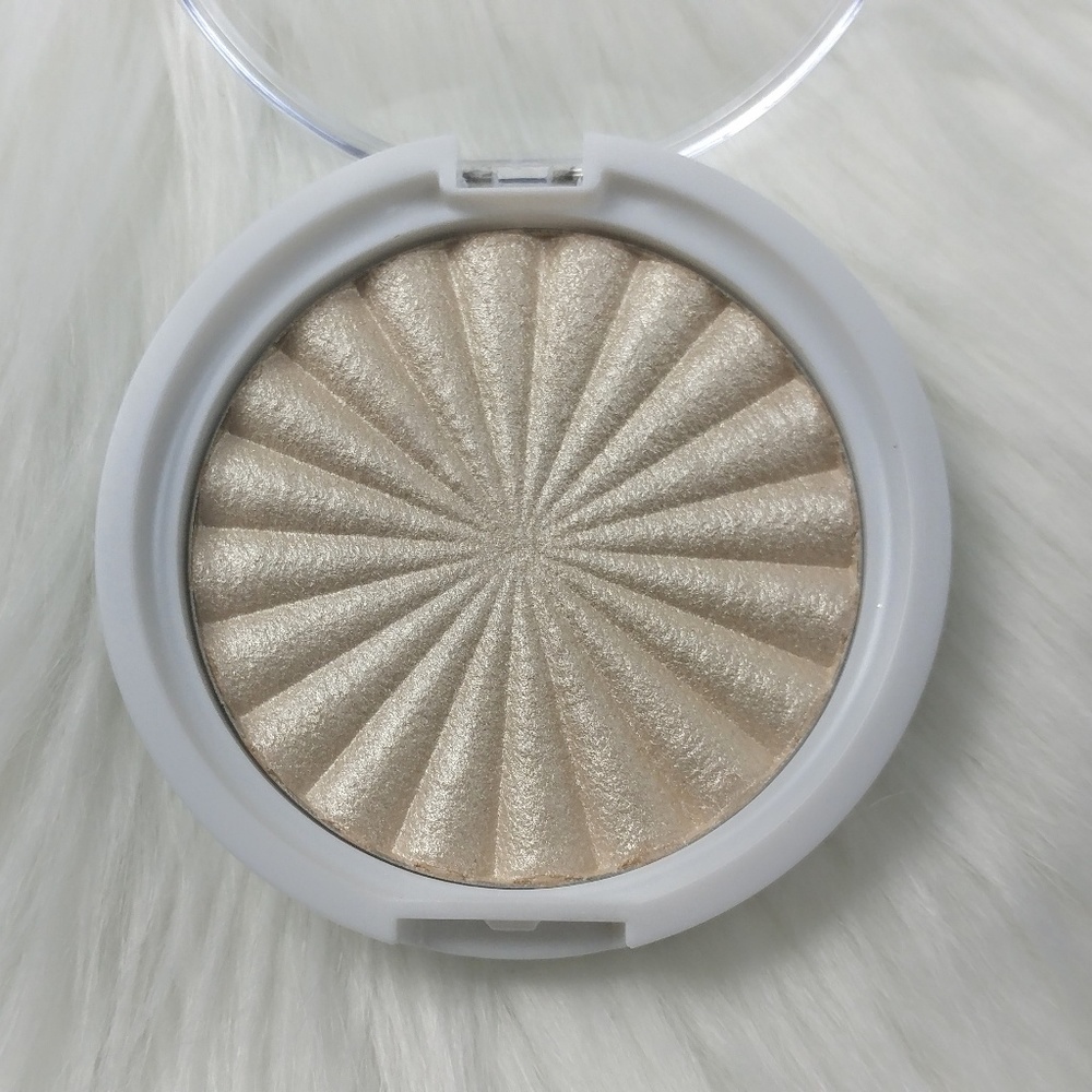 Ofra Cosmetics Star Island Full Size Highlighter